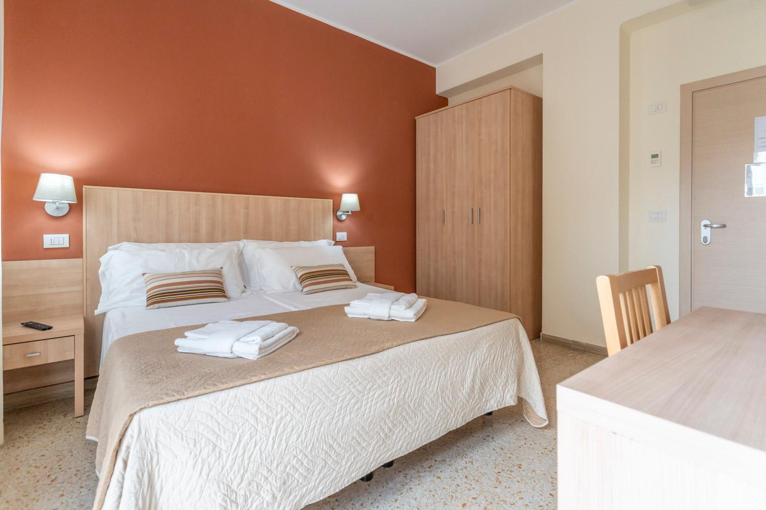 Hotel Cormoran Riccione Exterior foto